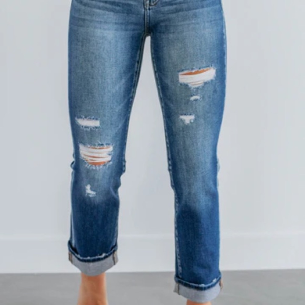 Stylish Blue Distressed Boyfriend Jeans